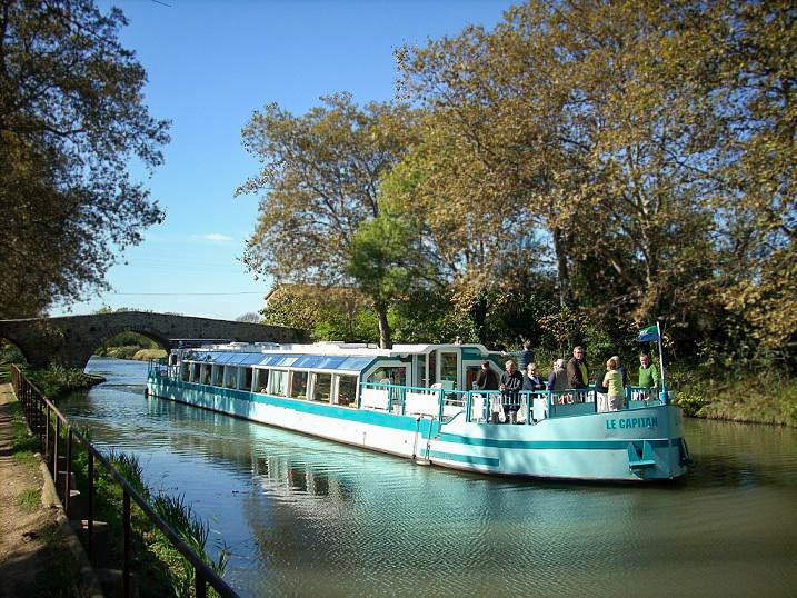 Excursion péniche Vias