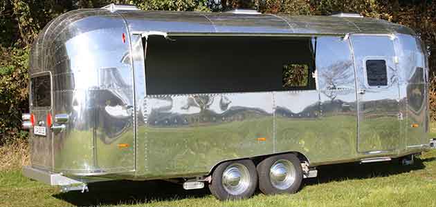 Caravane food truck 590 m